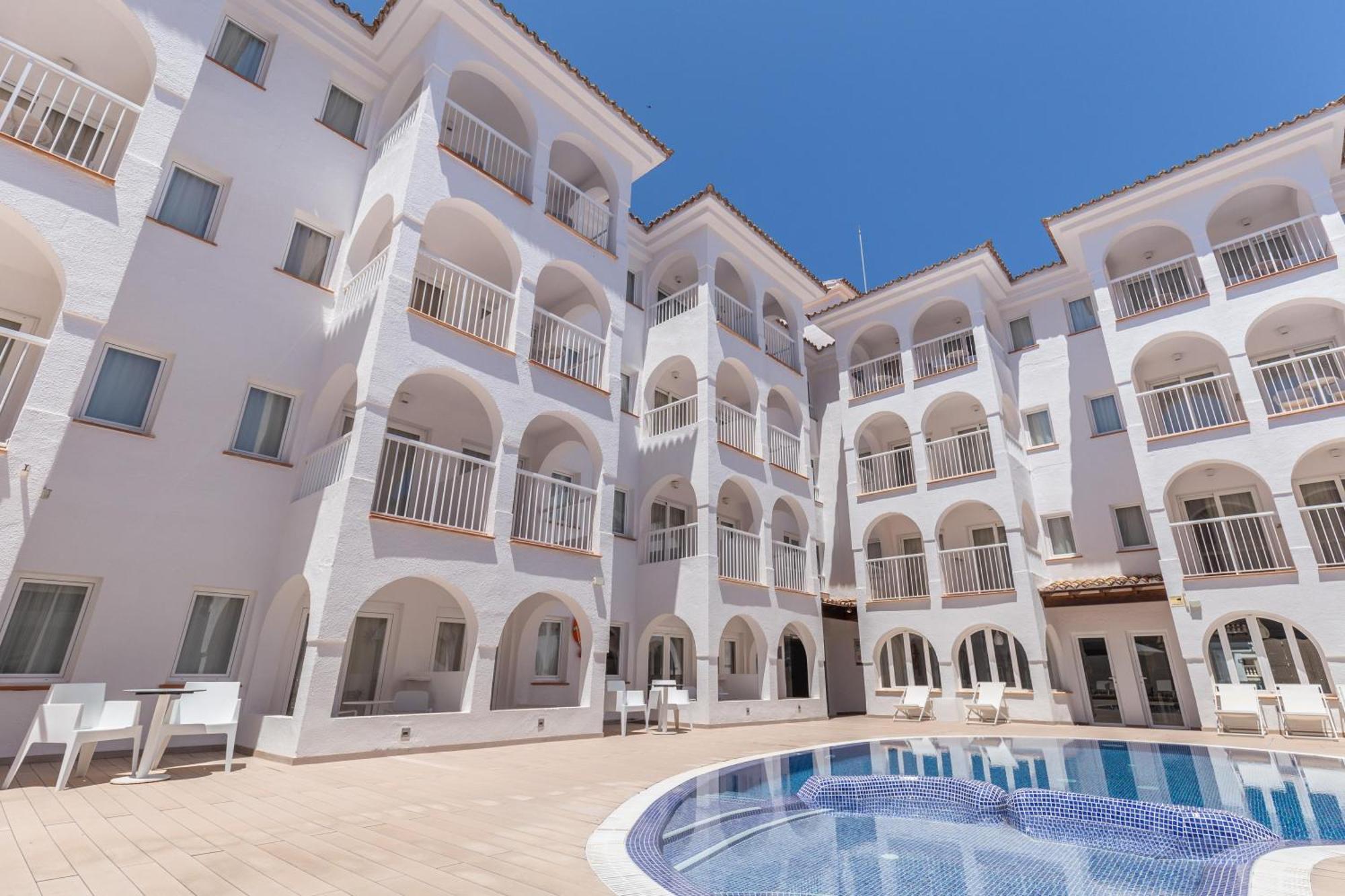 Bq Cala Ratjada (Adults Only) 호텔 외부 사진